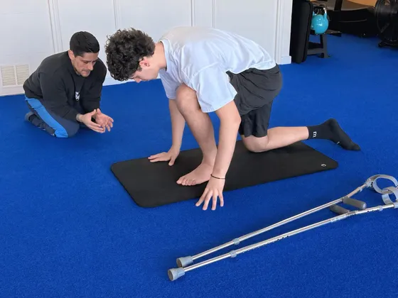 Sesión de rehabilitación en KMOVE, Temuco